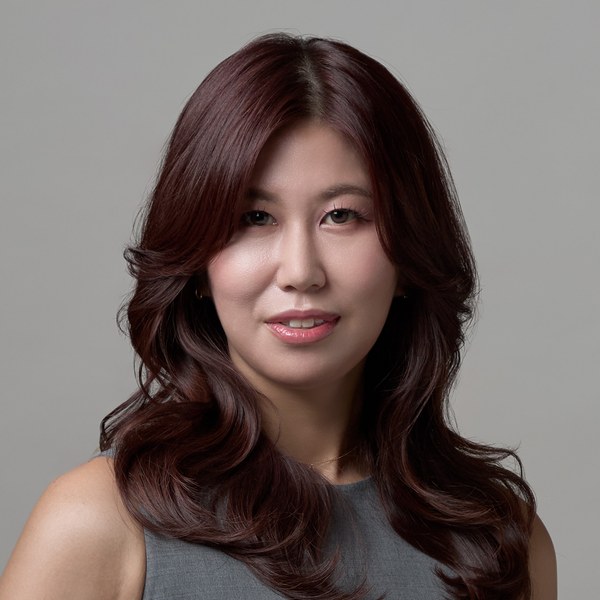 Kana Yamazaki
